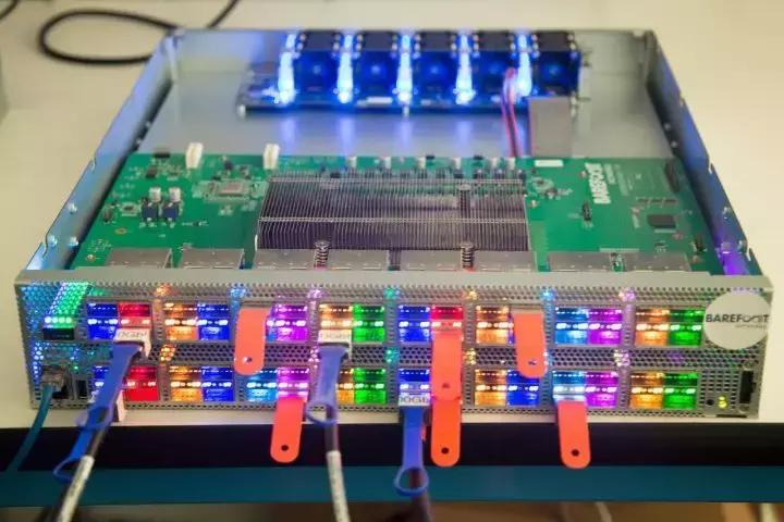 斯坦福教授自创编程语言造出全球最快网络芯片,如今被英特尔收购