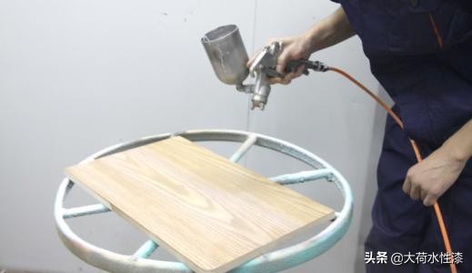 水性漆涂刷如何涂得均匀,水性漆有刷痕