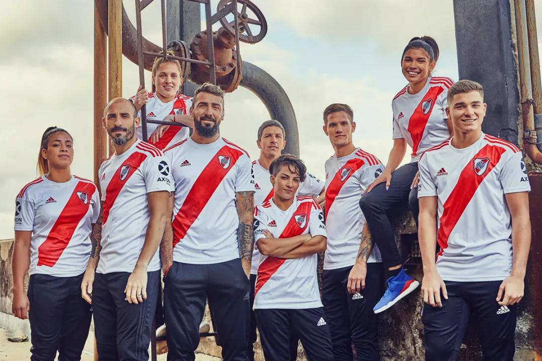 藏在球衫里的秘密——南美豪强，球衣随意