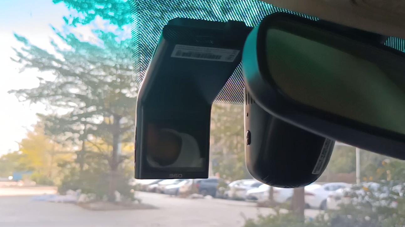 行车记录仪要怎么选择,行车记录仪如何选择比较实用