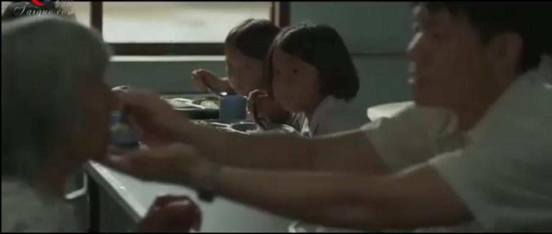 大学偷外卖事件,大学生偷外卖事件评述