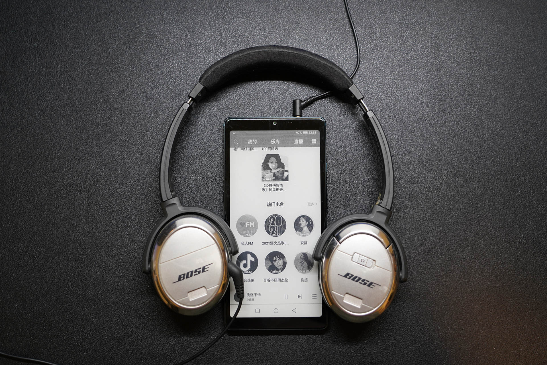 宝华韦健耳机pi5序列号,宝华韦健耳机pi5一边响一边不响