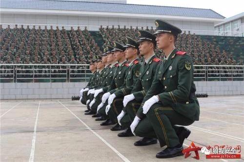 当兵必须要拉韧带吗,当兵拉韧带疼哭视频