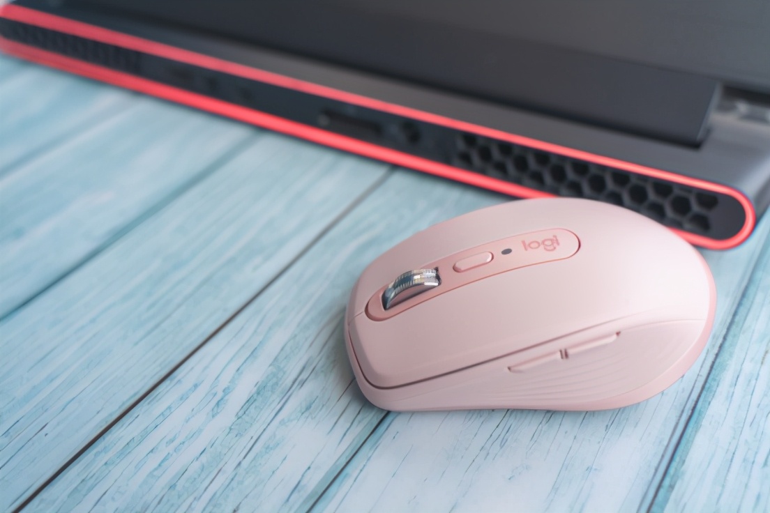 罗技鼠标mxanywhere3拆解,mxanywhere3与mxmaster3对比