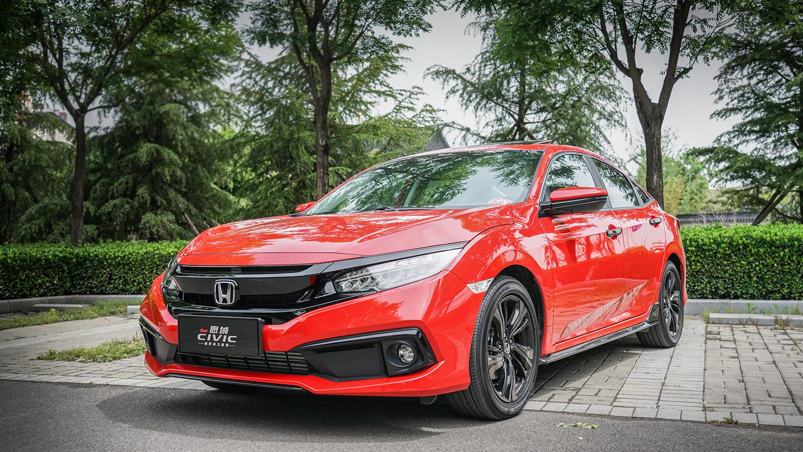 十代思域值不值得去置换新款,现在购买十代思域还值得吗