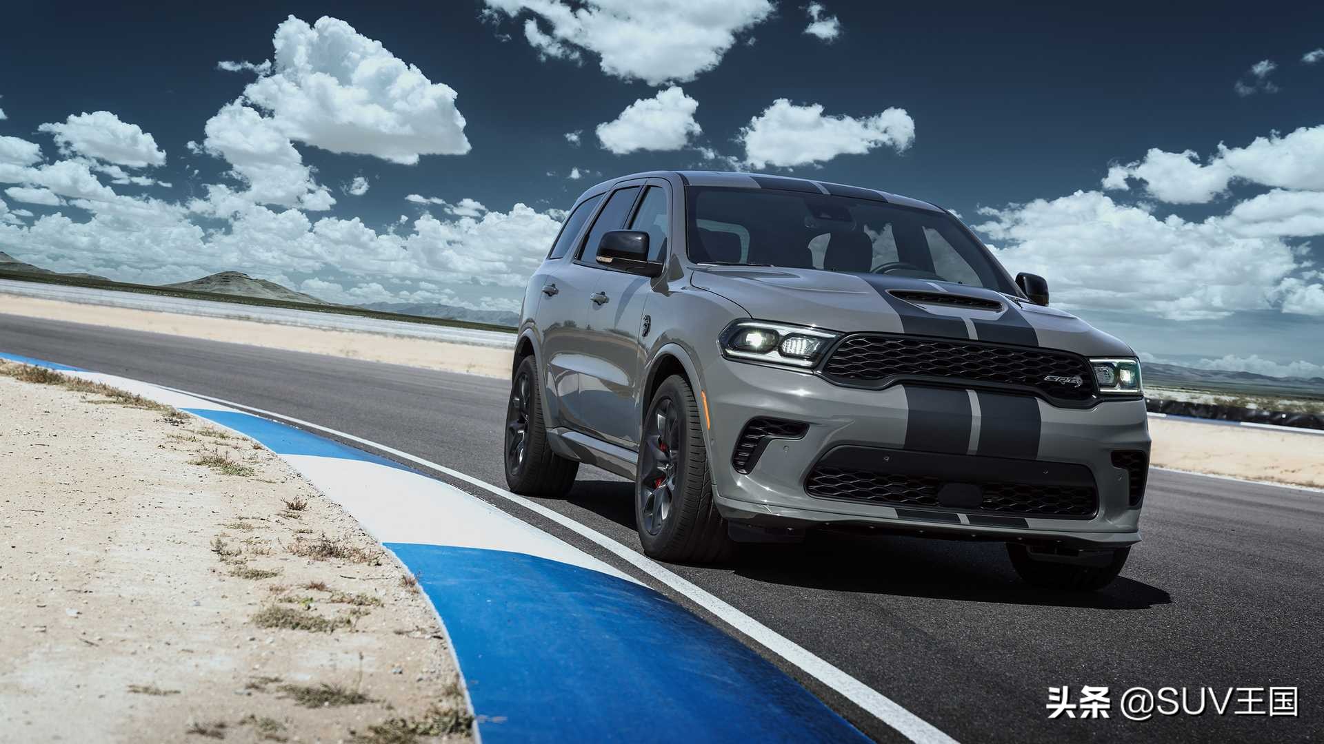 1000马力道奇杜兰戈价格,1000匹道奇挑战者地狱猫