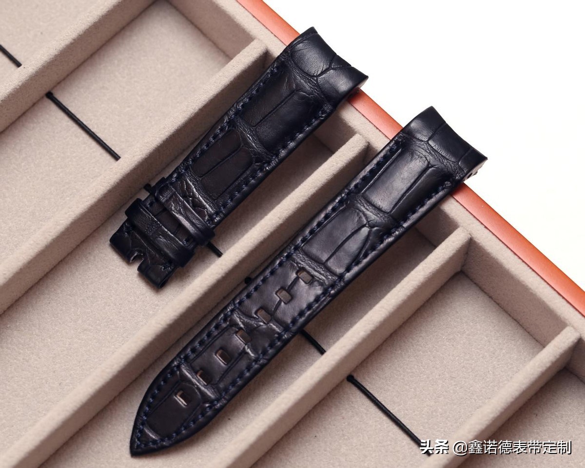 鳄鱼皮和双面表带有什么区别,鳄鱼皮表带跟普通表带区别