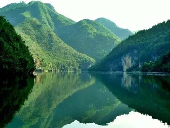 「初食·贵州」藏匿千年的未知国度，一朝问世的魔幻遵义