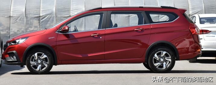 5万左右手动挡家用轿车推荐,5万左右的小轿车最好的是哪一款