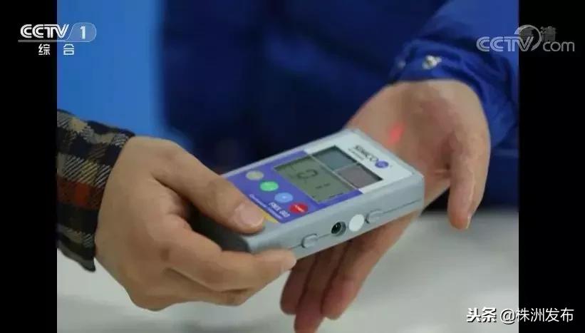 头发炸毛有什么简单的方法,冬天头发静电炸毛小妙招