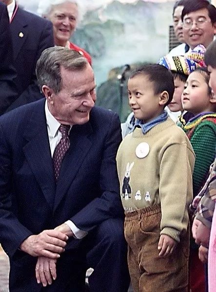 希望工程30周年纪录片,希望工程25周年视频