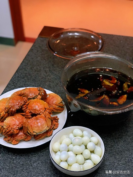 又到吃蟹季螃蟹应该怎么吃,蒸醉蟹的正确方法
