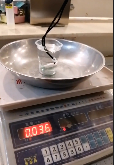 翡翠鉴别比重最简单方法,翡翠密度和和田玉密度分别是多少