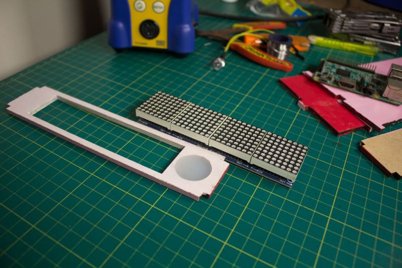 树莓派+点阵制造*币特比***踪器追**