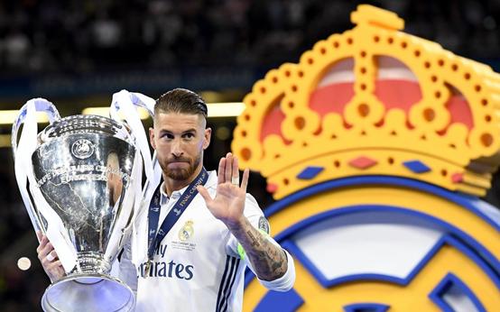 西班牙队史上最弱前锋莫拉塔,西班牙锋霸莫拉塔缺点