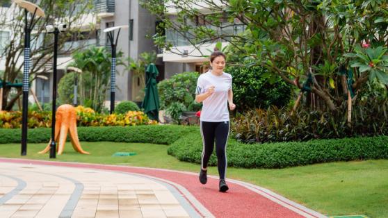 探访业主家法式叠拼别墅,南宁彰泰城房子怎么样