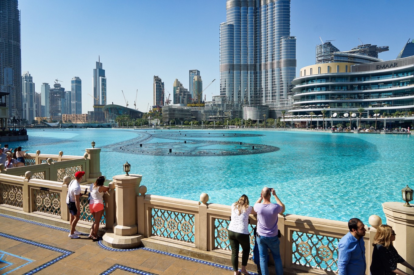 去迪拜旅游要注意哪些,迪拜旅游团不包餐吃什么