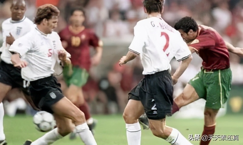足球十大罕见射门方法,足球十大不可思议的远射