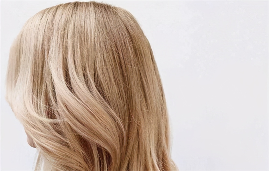 如何辨别头发是沙发发质,头发为什么会变成沙发发质