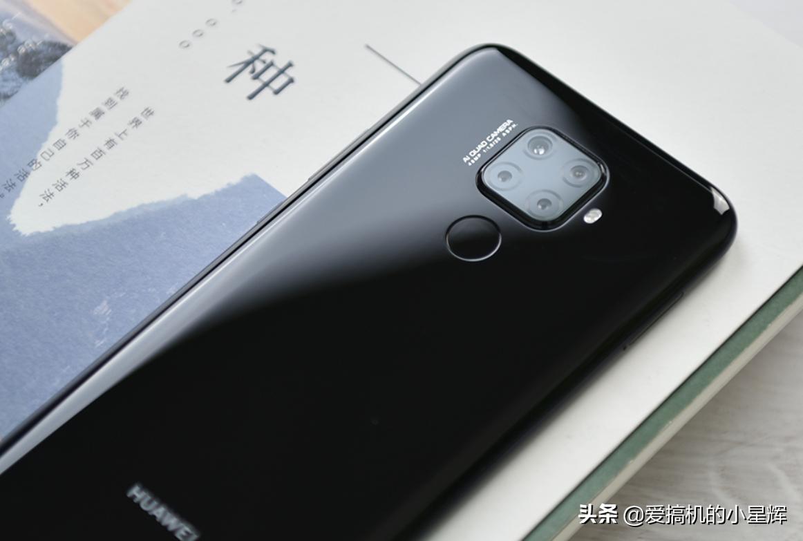 5.5英寸手机华为1500左右价位,1500元左右买红米还是华为手机好