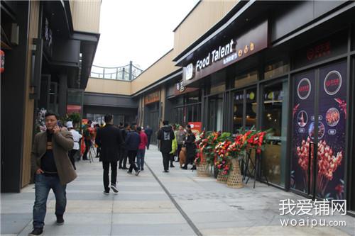 合肥地铁2号线和3号线线路换乘站,合肥地铁3号线繁华大道9个出入口