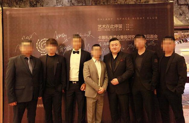 一个新闻追踪了20年,这是媒体对公共利益最好的守护丨*今条头日**月度优质长文