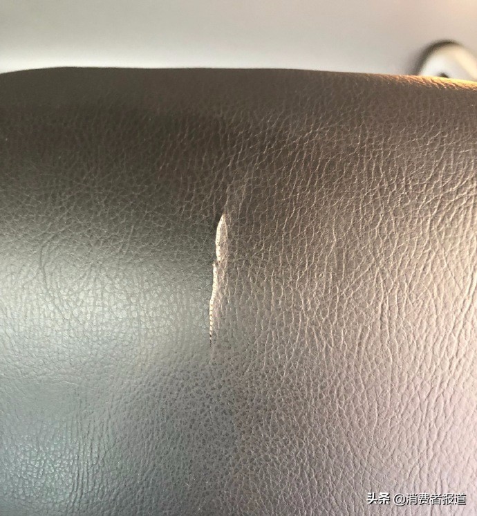 东风日产天籁凹陷修复,东风日产天籁座椅生锈