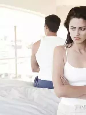 如果一个男人外面有女人该怎么办,男人外面有人了女人是对还是错