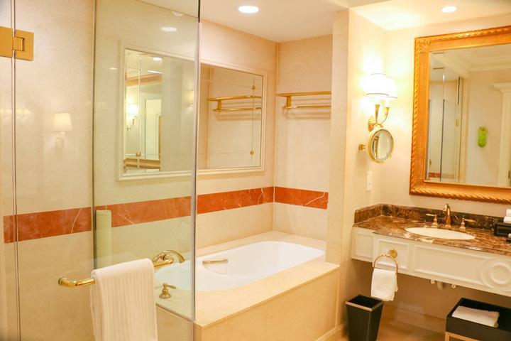 在澳门,来到一个“高仿”的威尼斯