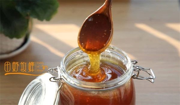 洋槐蜜与枣花蜜哪个更贵,槐花蜂蜜贵还是枣花蜂蜜贵