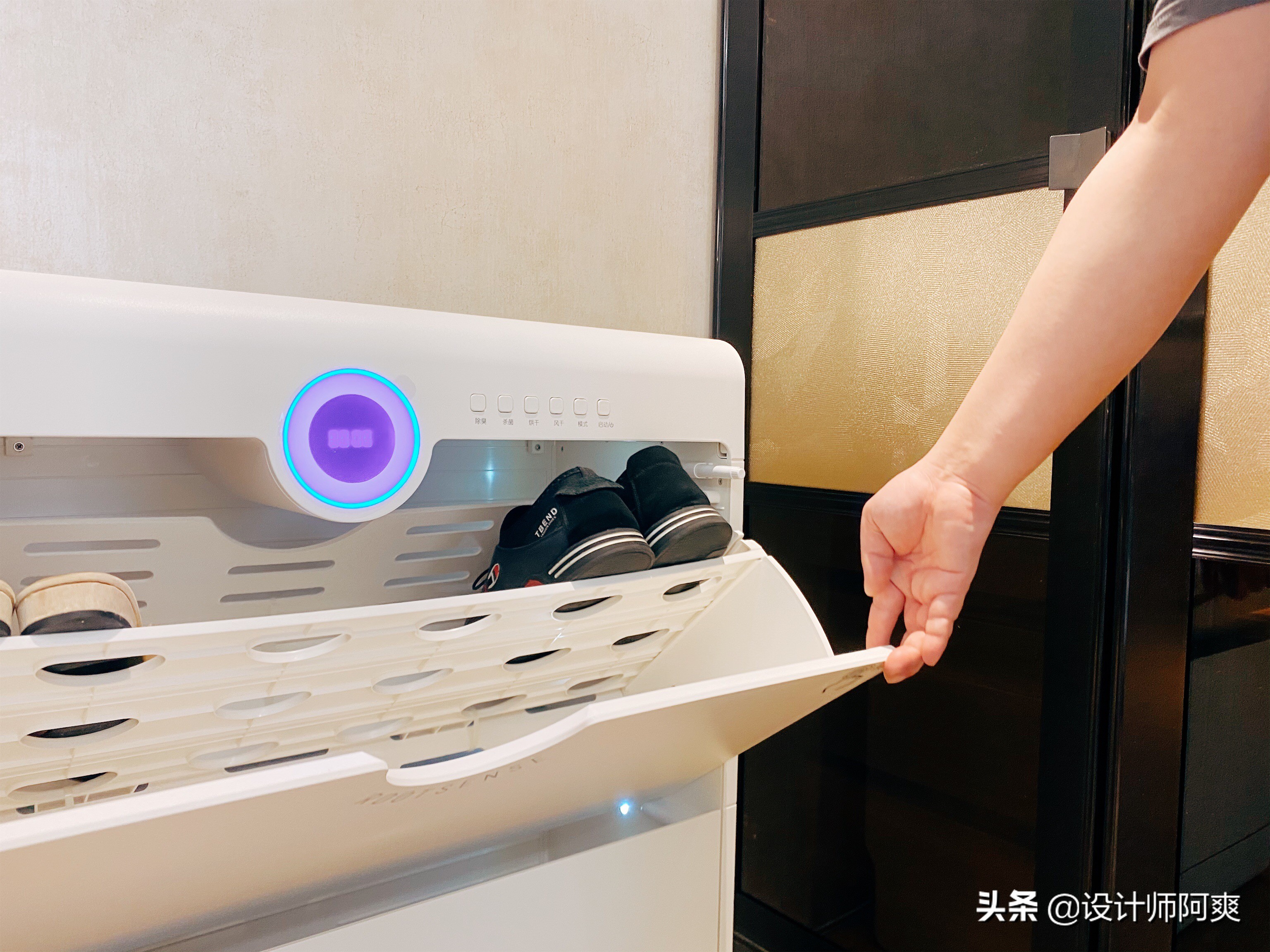 鞋柜除湿除臭机是不是智商税,鞋柜是不是智商税