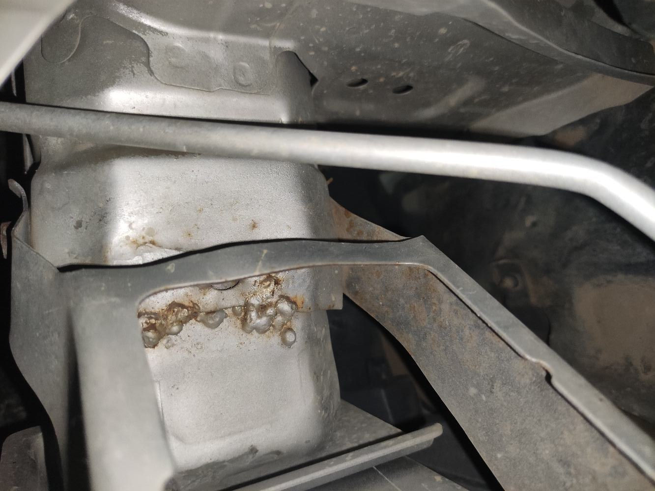 12年丰田花冠17万公里值得入手吗,13年丰田花冠顶配