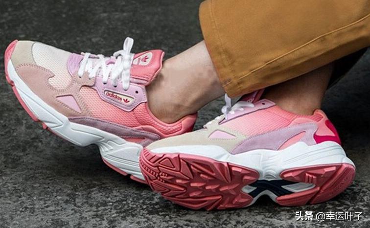 海贼王联名鞋旅游鞋,500块钱高颜值鞋子