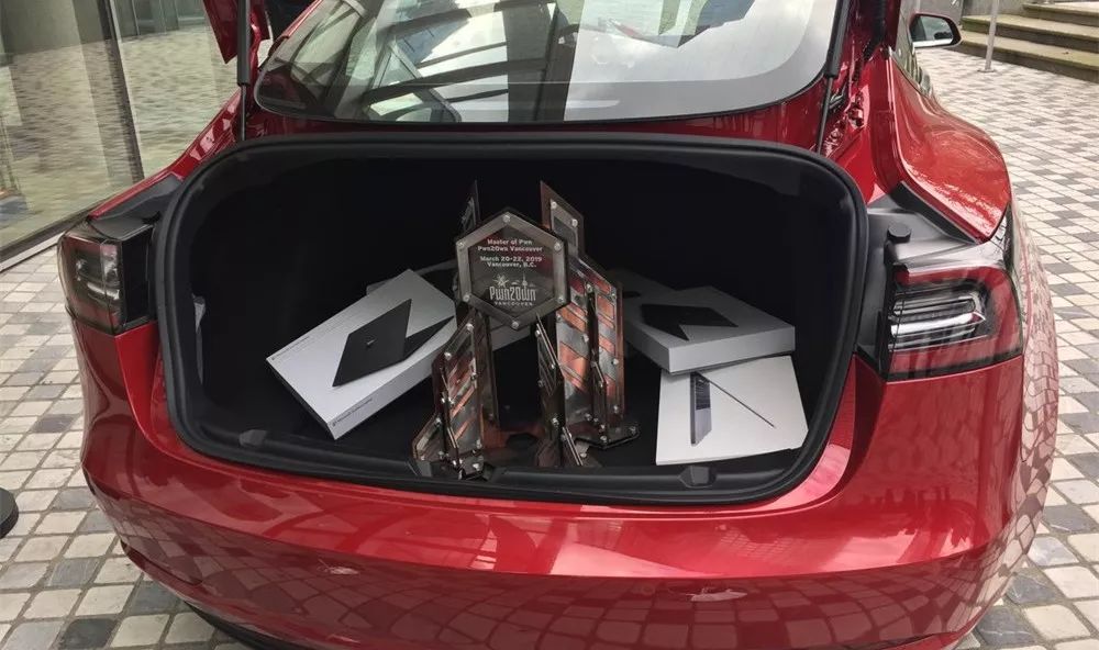 一场永不散场的黑客宴席