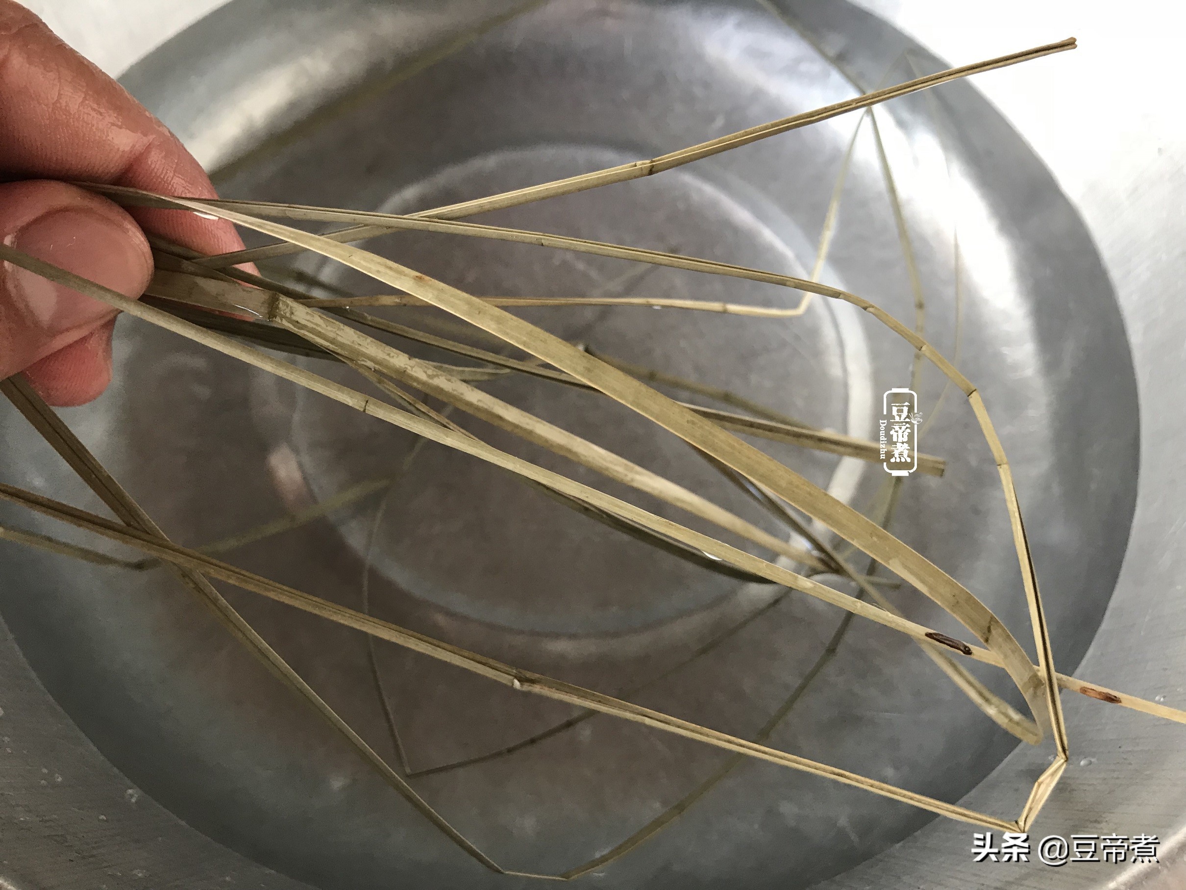 最正宗的东坡肉制作方法,秘制12小时熬制东坡肉