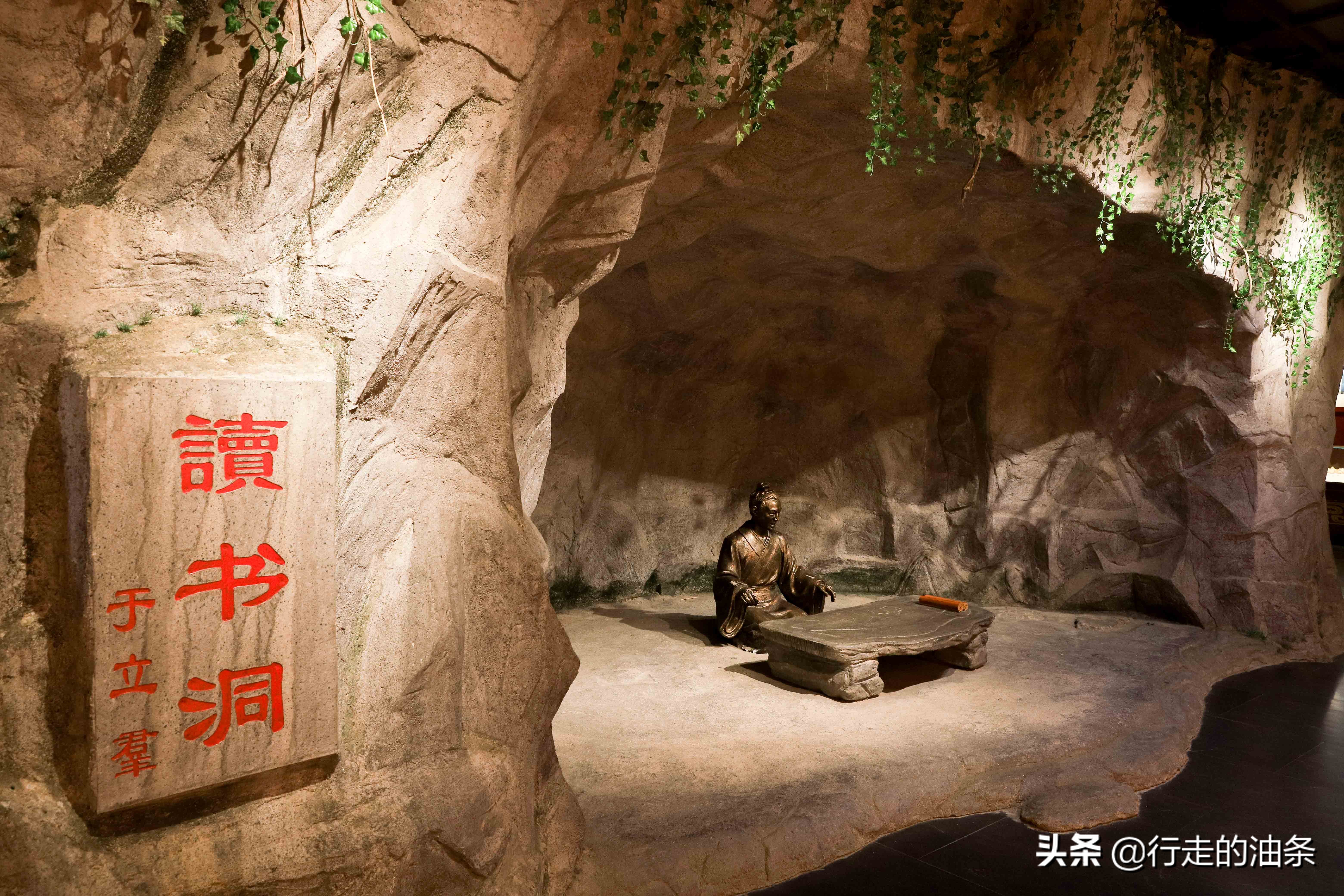 三峡大坝屈原故里视频,屈原的故里三峡大坝