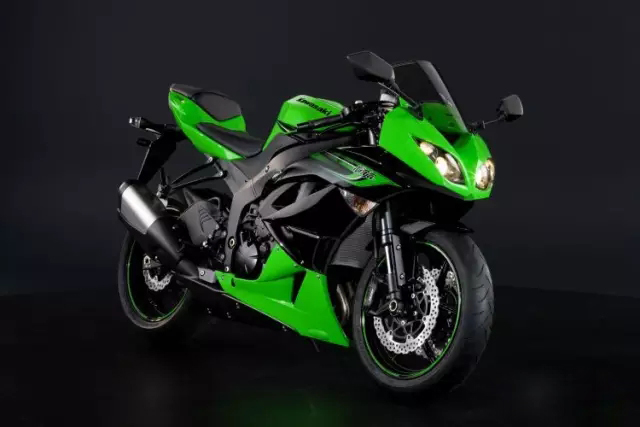 川崎kawasakizx-10r,2004年川崎zx-6r科普