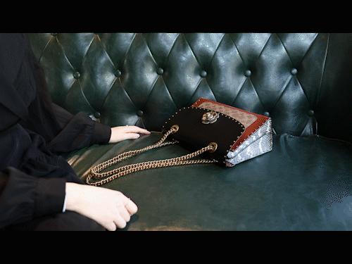 Coach蔻驰最火的3款包包，背上“有钱感”upup