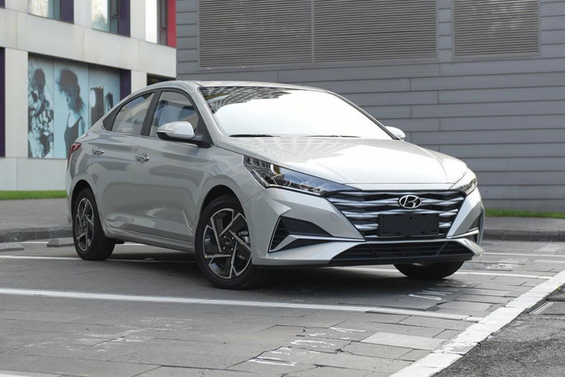 最良心的家轿全系标配4缸油耗5l,买国产车首选这三款质量好油耗低