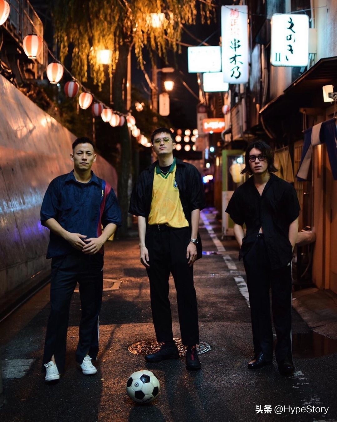 恕我直言,这可能是东京最会穿球衣的一群年轻人