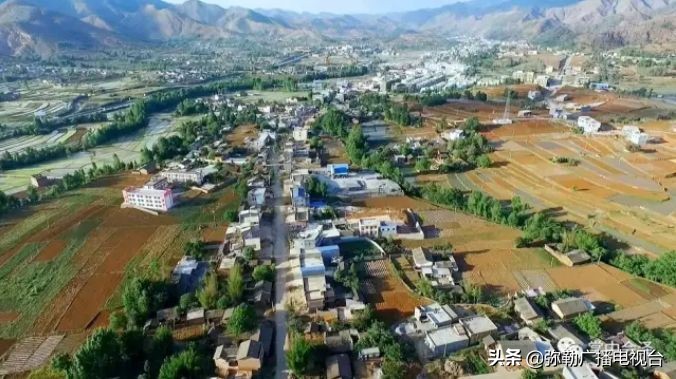 弥勒到重庆的高铁多少钱,云南省弥勒市通高铁