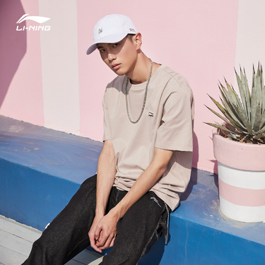 跑步必备的运动装备,跑步必备的三大装备有哪些