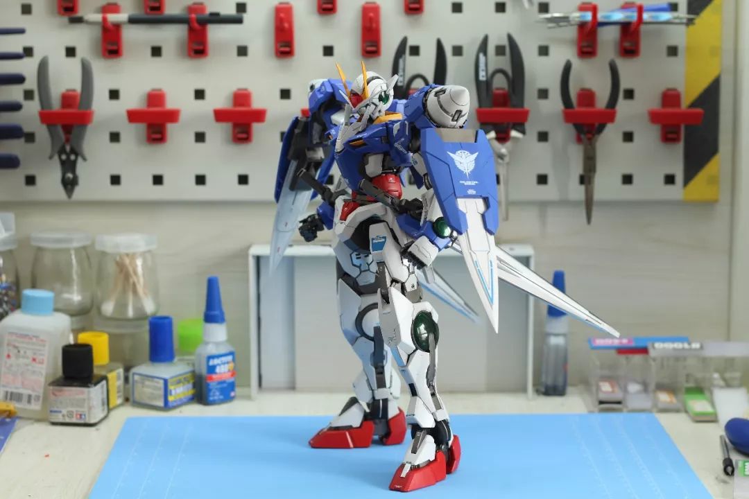 高达pg独角兽喷涂,pg高达能天使喷涂