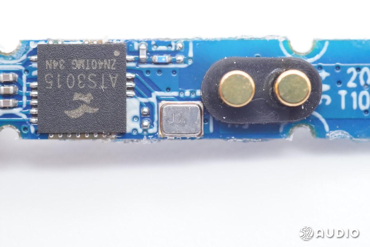 半入耳式降噪耳机jbl,轻量化头戴式无线耳机