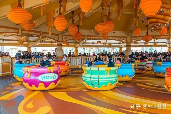 独自带2岁的娃怒刷了10次上海迪士尼，不听我听谁？