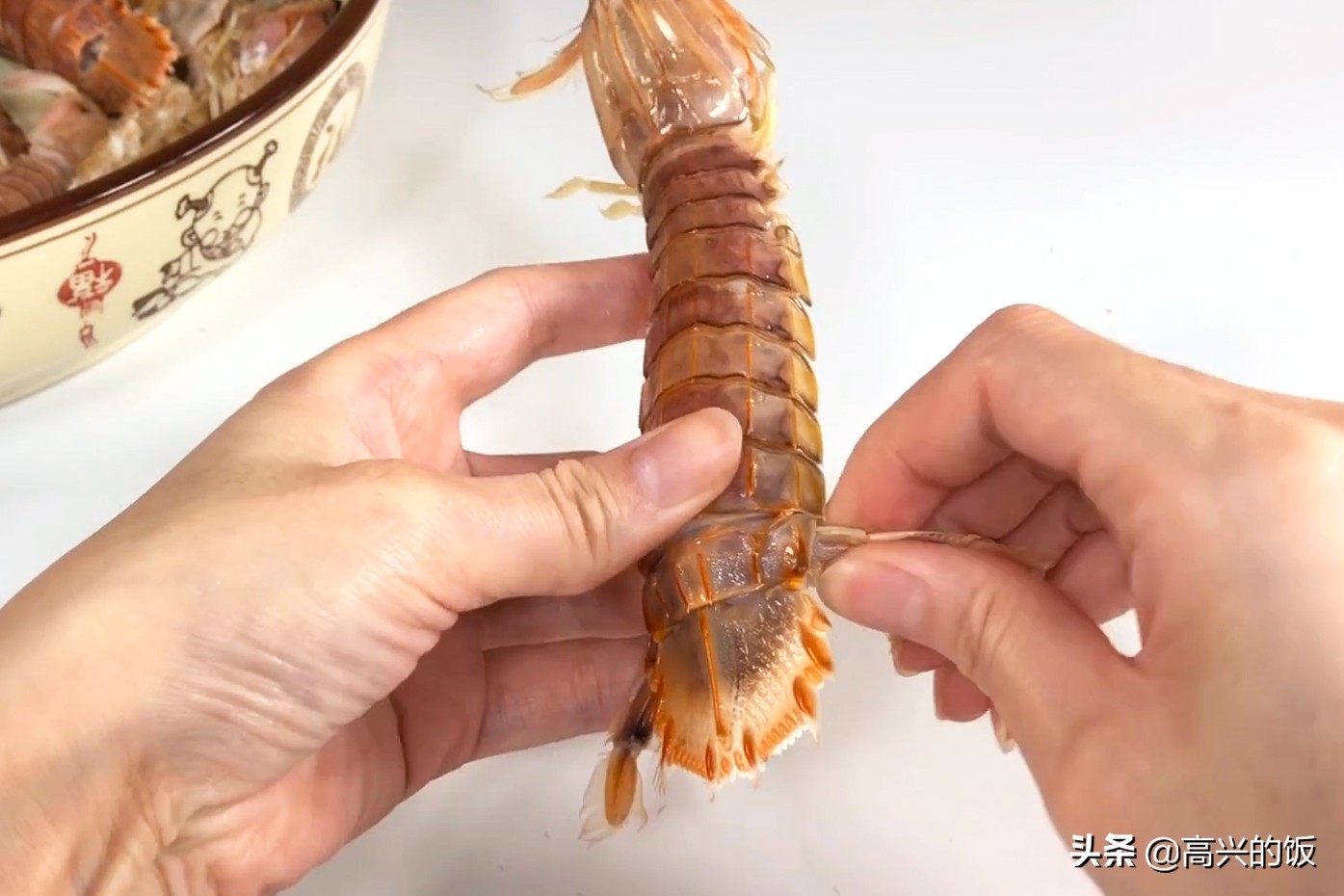 用筷子包皮皮虾怎么剥皮,皮皮虾的正确剥法用筷子