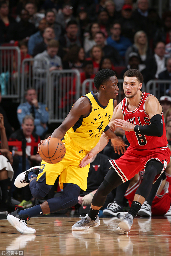 NBA今日球鞋精选：上脚两双联名款！火箭赢了，“鞋王”嗨了