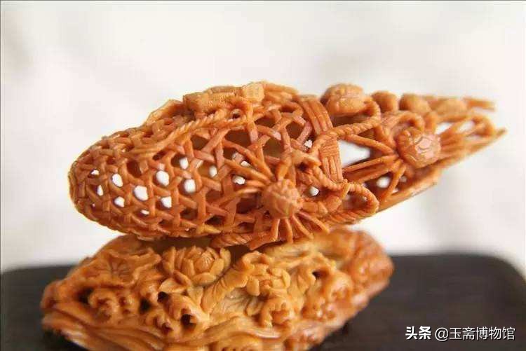 微雕正圆十二金钗核雕,核雕大师微雕作品