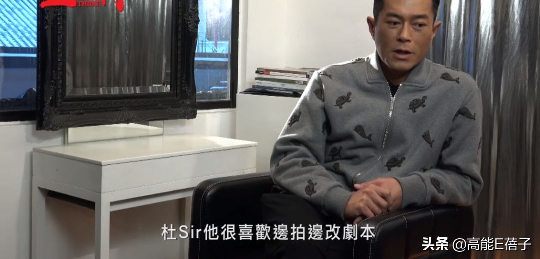 向佐唱歌名场面,向佐人生低谷完整视频