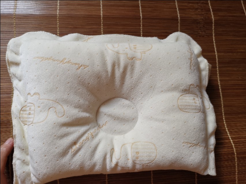 8个月宝宝头型睡偏了怎么纠正,8个月宝宝头型扁了如何纠正